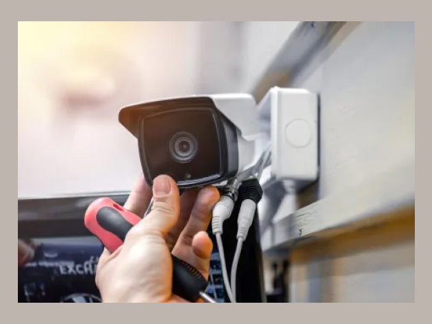 Lift camera cabling