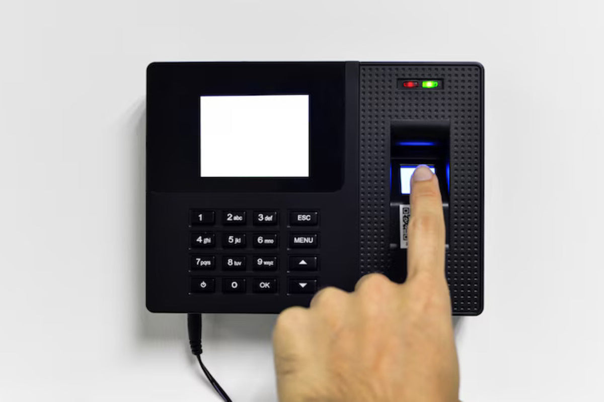 Everything You Need to Know about Biometric Attendance Machines – FUDS ...